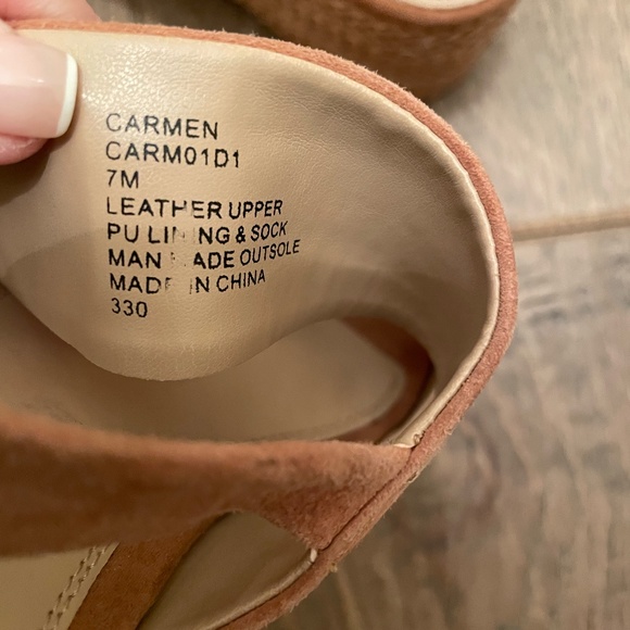 Steve Madden Carmen Wedge Sandal - Picture 5 of 6